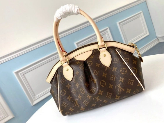 LOUIS VUITTON TIVOLI 1231